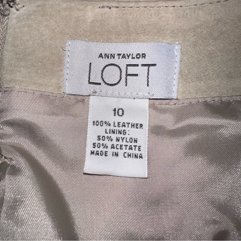Ann Taylor Suede Leather A-Line Flare Skirt Tan Khaki Western Office Size 10 - Picture 9 of 10